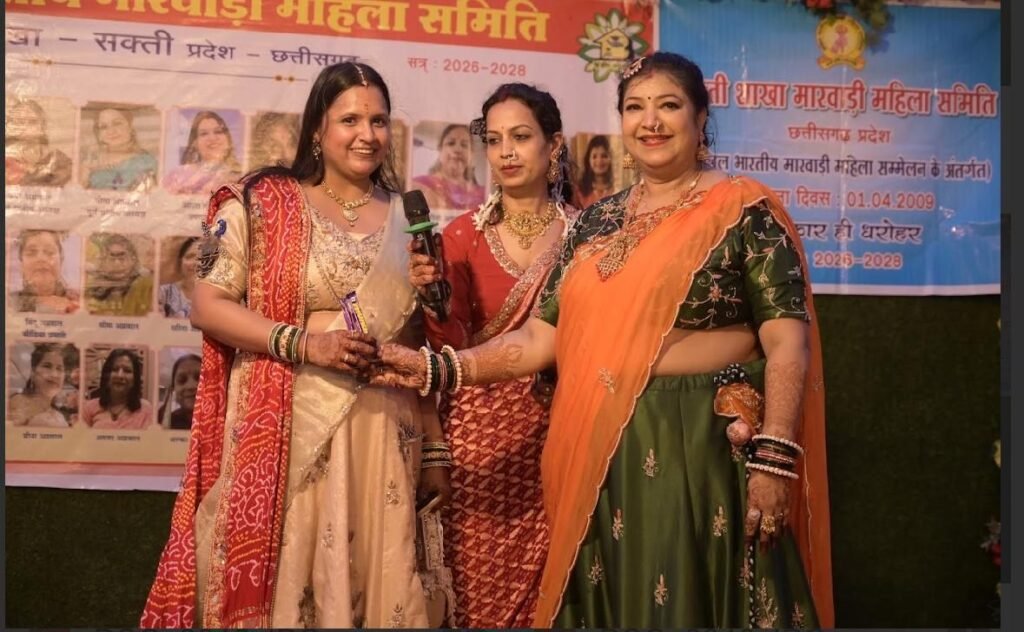 अखिल भारतीय मारवाड़ी महिला समिति शक्ति शाखा ने 15 अगस्त को किया शक्ति में तीजा महोत्सव का ऐतिहासिक एवं भव्य आयोजन. वर्षों बाद यादगार एवं पारंपरिक आयोजन को देखने की संख्या में पहुंची महिलाएं. अध्यक्ष सरोज अग्रवाल के नेतृत्व में आयोजित था कार्यक्रम अखिल भारतीय मारवाड़ी महिला समिति शक्ति शाखा ने 15 अगस्त को किया शक्ति में तीजा महोत्सव का ऐतिहासिक एवं भव्य आयोजन. वर्षों बाद यादगार एवं पारंपरिक आयोजन को देखने की संख्या में पहुंची महिलाएं. अध्यक्ष सरोज अग्रवाल के नेतृत्व में आयोजित था कार्यक्रम kshititech
