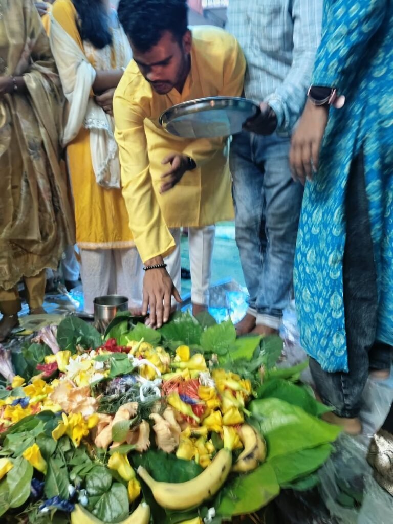महादेव की आस्था में जुटा विद्यालय परिवार-सावन के अंतिम सोमवार को सरस्वती शिशु मंदिर पाली में हुआ भोलेनाथ के रुद्राभिषेक का आयोजन. विद्यालय प्रबंधन समिति के पदाधिकारियो सहित प्राचार्य चूड़ामणि साहू रहे मौजूद महादेव की आस्था में जुटा विद्यालय परिवार-सावन के अंतिम सोमवार को सरस्वती शिशु मंदिर पाली में हुआ भोलेनाथ के रुद्राभिषेक का आयोजन. विद्यालय प्रबंधन समिति के पदाधिकारियो सहित प्राचार्य चूड़ामणि साहू रहे मौजूद kshititech