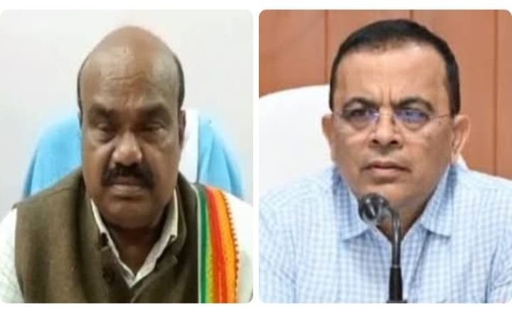 श्रद्धांजलि सभा में अधिकारियों की गैर हाजरी पर नाराजगी व्यक्त की जांजगीर चांपा के विधायक प्रयास कश्यप ने. कलेक्टर को लिखा पत्र कहा-शहीदों का अपमान नहीं सहेगा समाज श्रद्धांजलि सभा में अधिकारियों की गैर हाजरी पर नाराजगी व्यक्त की जांजगीर चांपा के विधायक प्रयास कश्यप ने. कलेक्टर को लिखा पत्र कहा-शहीदों का अपमान नहीं सहेगा समाज kshititech
