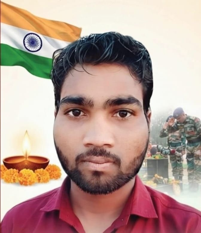 जम्मू कश्मीर के आतंकी हमले में मारे गए शक्ति जिले के शहीद स्व.दीपक रात्रे की अस्थियों को ससम्मान लाया जाएगा उनके गृह ग्राम बुंदेली. जिले वासियों ने दी शहीद स्व. दीपक रात्रे को श्रद्धांजलि। पत्रकार हलधर रात्रे के भतीजे थे स्वर्गीय दीपक जी kshititech
