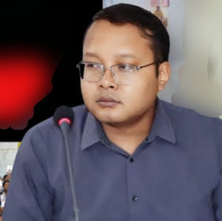 गदगद हो गया आदिवासी समाज-शक्ति जिले के आईएएस कलेक्टर तोपनो साहब ने करी अपनी तनख्वाह से प्रति महीने समाज के जरूरतमंदों के लिए ₹10000 देने की घोषणा. मौके पर मौजूद जिला पुलिस कप्तान सहित समाज बंधुओ ने किया समर्थन kshititech