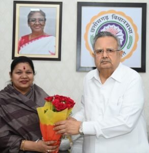 सांसद कमलेश जांगड़े ने करी प्रदेश के महामहिम राज्यपाल रमन डेका एवं विधानसभा अध्यक्ष डॉ रमन सिंह से मुलाकात. आजादी की 80 वीं वर्षगांठ की भी दी शुभकामनाएं सांसद कमलेश जांगड़े ने करी प्रदेश के महामहिम राज्यपाल रमन डेका एवं विधानसभा अध्यक्ष डॉ रमन सिंह से मुलाकात. आजादी की 80 वीं वर्षगांठ की भी दी शुभकामनाएं kshititech
