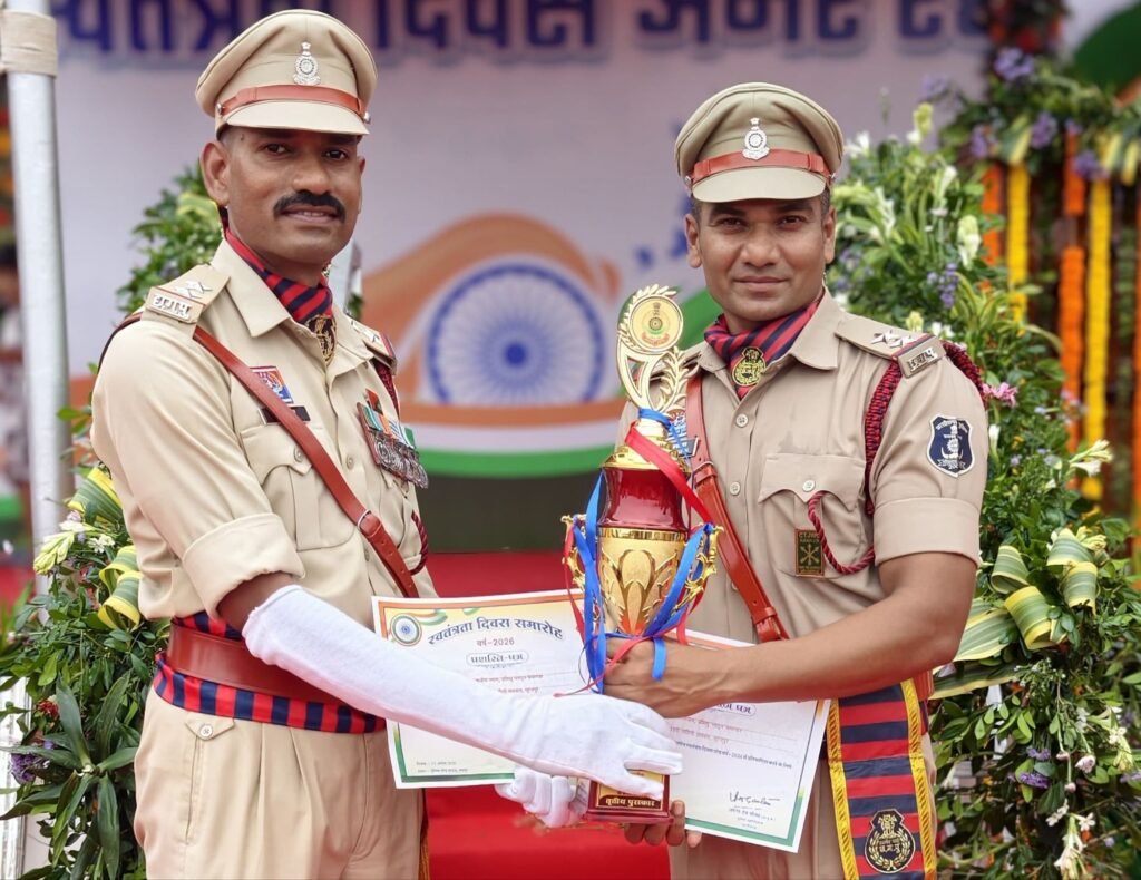 सूरजपुर के जवानों ने परेड में तृतीय स्थान प्राप्त कर बढ़ाया प्रदेश का मान kshititech