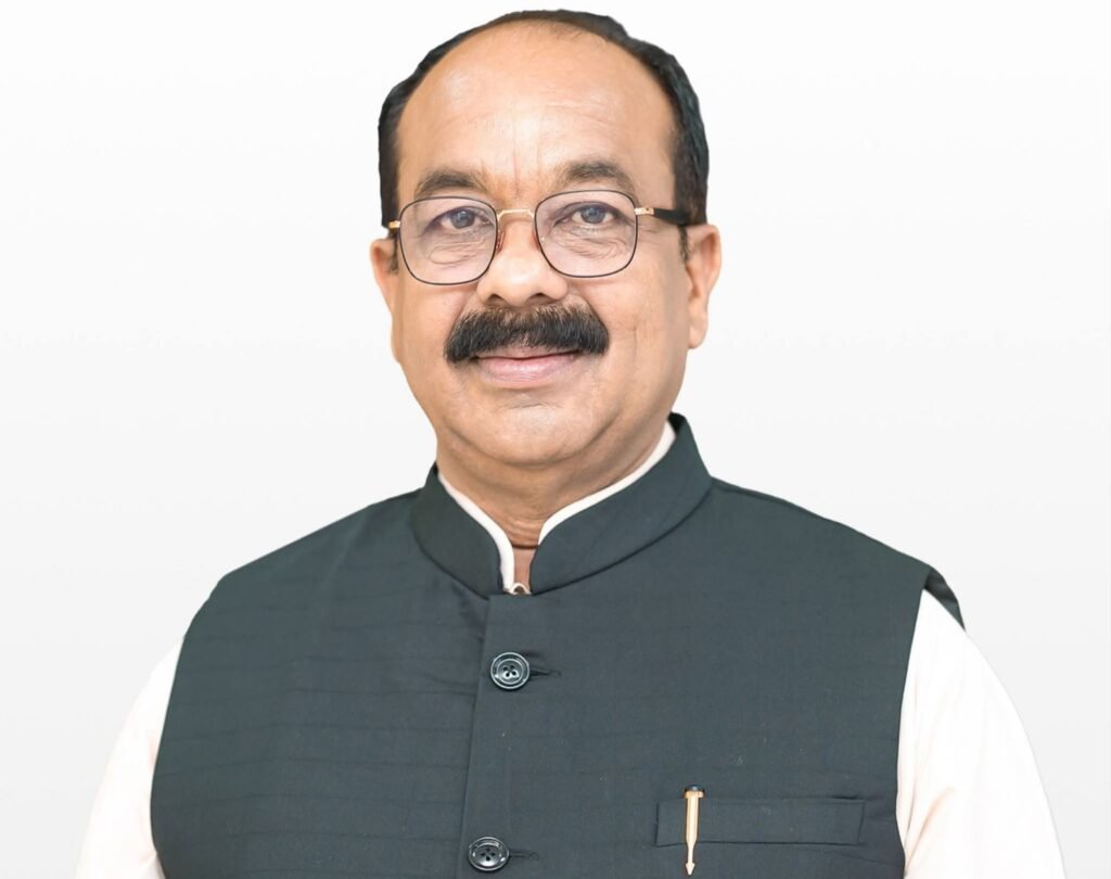 शक्ति एवं जांजगीर चांपा जिले के नगर पालिका- नगर पंचायतो की समीक्षा बैठक लेंगे नगरीय निकाय मंत्री अरुण साव.20 अगस्त को जांजगीर में प्रस्तावित है बैठक. शहरों में अब दिखेगी विकास की गति kshititech