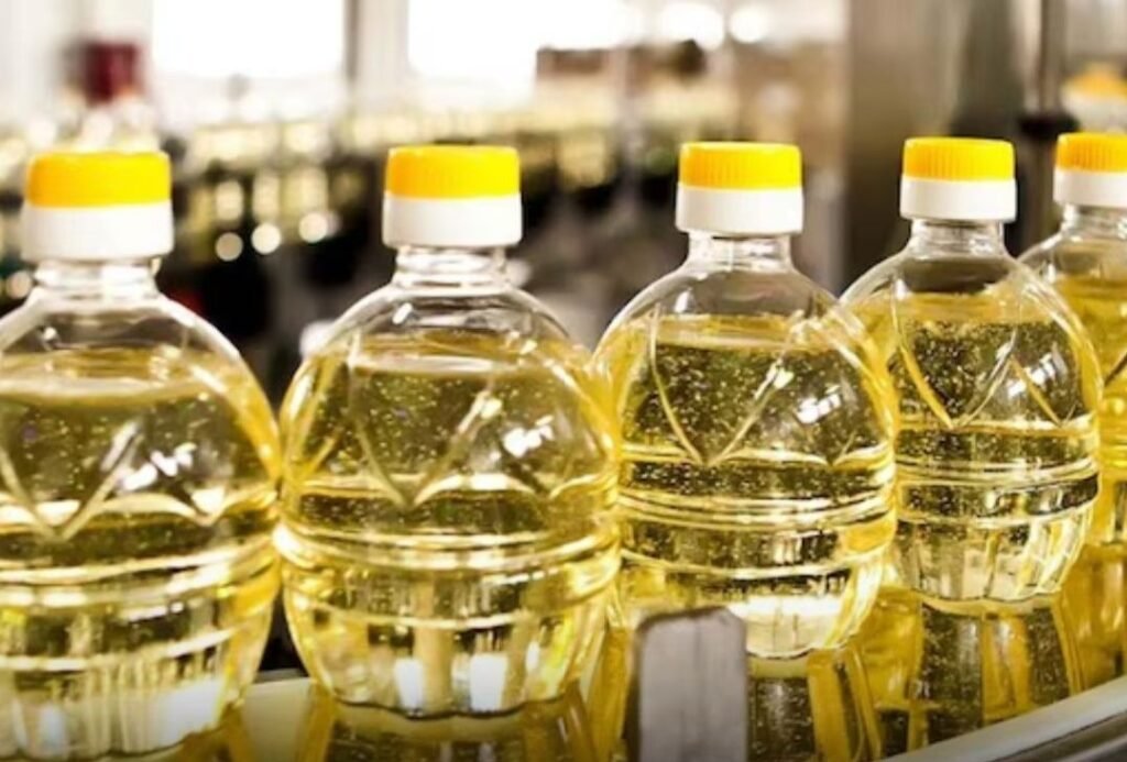 प्रदेश में अब खाने का तेल खुले में नहीं बिकेगा, FDA ने लगा दिया बैन. नियम का पालन नहीं करने वाले कारोबारियो पर होगी सख्त कार्रवाई प्रदेश में अब खाने का तेल खुले में नहीं बिकेगा, FDA ने लगा दिया बैन. नियम का पालन नहीं करने वाले कारोबारियो पर होगी सख्त कार्रवाई kshititech