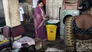 शक्ति जिले के एकलव्य आवासीय विद्यालय की अव्यवस्था पर भड़की सांसद कमलेश जांगड़े.नगर पंचायत अध्यक्ष के साथ पहुंची सांसद जी ने विद्यालय प्रबंधन एवं कर्मचारियों को दिए सख्त निर्देश. अव्यवस्थाओं को लेकर चर्चा में रहता है यह विद्यालय शक्ति जिले के एकलव्य आवासीय विद्यालय की अव्यवस्था पर भड़की सांसद कमलेश जांगड़े.नगर पंचायत अध्यक्ष के साथ पहुंची सांसद जी ने विद्यालय प्रबंधन एवं कर्मचारियों को दिए सख्त निर्देश. अव्यवस्थाओं को लेकर चर्चा में रहता है यह विद्यालय kshititech