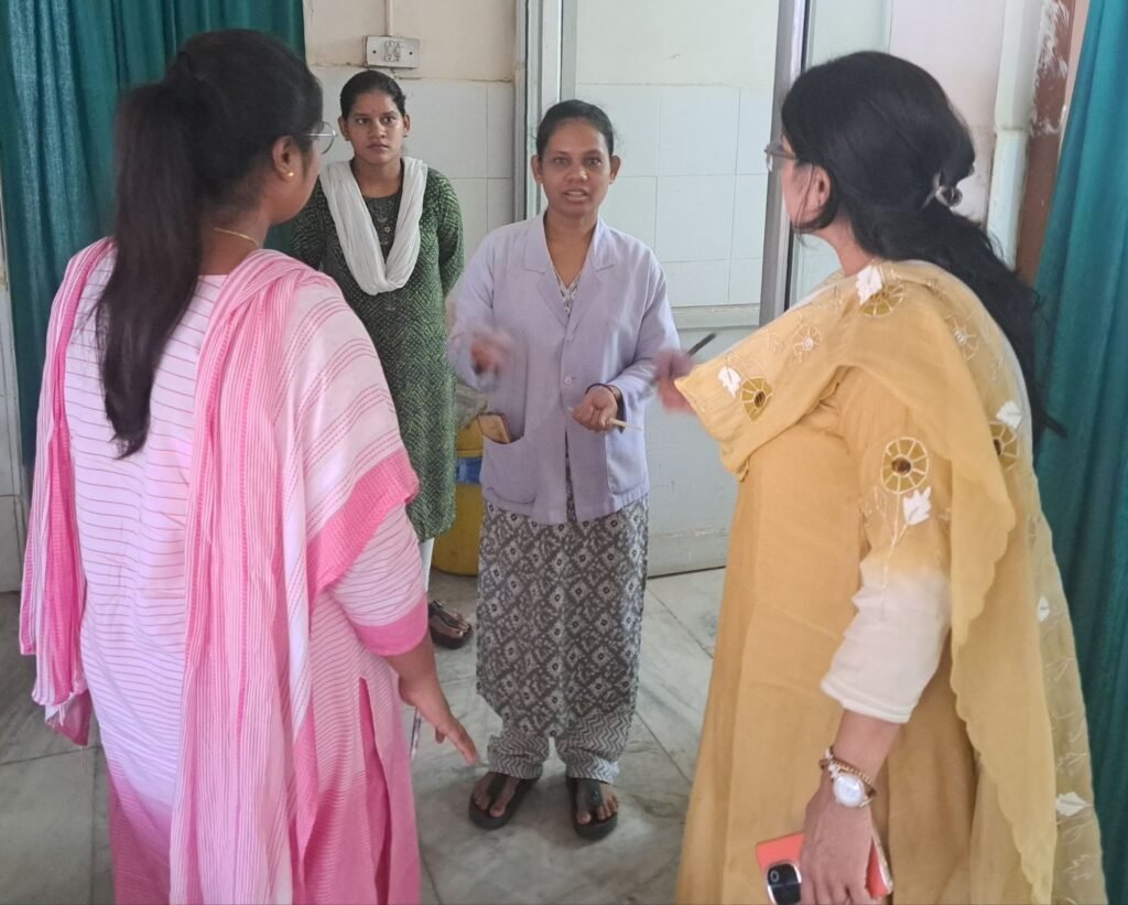शक्ति जिले की सीएमएचओ डॉक्टर पूजा अग्रवाल पहुंची बाराद्वार की सिविल डिस्पेंसरी. अव्यवस्थाओं को लेकर मौके पर मौजूद अधिकारी कर्मचारियों को दिए सख्त निर्देश. कलेक्टर जयश्री के निर्देशन में जिले में बेहतर स्वास्थ्य सुविधाओं के लिए हो रहा प्रयास शक्ति जिले की सीएमएचओ डॉक्टर पूजा अग्रवाल पहुंची बाराद्वार की सिविल डिस्पेंसरी. अव्यवस्थाओं को लेकर मौके पर मौजूद अधिकारी कर्मचारियों को दिए सख्त निर्देश. कलेक्टर जयश्री के निर्देशन में जिले में बेहतर स्वास्थ्य सुविधाओं के लिए हो रहा प्रयास kshititech