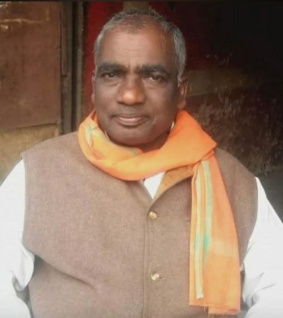 जांजगीर के पूर्व नगर पालिका अध्यक्ष स्वर्गीय मोतीलाल डहरिया का श्रद्धांजलि कार्यक्रम 7 सितंबर को सांस्कृतिक भवन जांजगीर में. मरणोपरांत परिवार जनों ने श्री डहरिया जी का देहदान कर दिया था सिम्स में. वर्तमान में पार्षद भी थे मोतीलाल जी जांजगीर के पूर्व नगर पालिका अध्यक्ष स्वर्गीय मोतीलाल डहरिया का श्रद्धांजलि कार्यक्रम 7 सितंबर को सांस्कृतिक भवन जांजगीर में. मरणोपरांत परिवार जनों ने श्री डहरिया जी का देहदान कर दिया था सिम्स में. वर्तमान में पार्षद भी थे मोतीलाल जी kshititech
