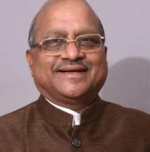 20 सितंबर को शक्ति में होने वाले परिचय सम्मेलन को लेकर अग्रवाल सभा की संपन्न हुई बैठक. उद्घाटन समारोह के मुख्य अतिथि होंगे खनिज विकास निगम के पूर्व चेयरमेन गिरधर गुप्ता एवं कार्यक्रम की अध्यक्षता करेंगे संभागीय अग्रवाल महासभा के अध्यक्ष बाबूलाल अग्रवाल.अग्रवाल सभा अध्यक्ष श्यामसुंदर अग्रवाल ने दी जानकारी kshititech