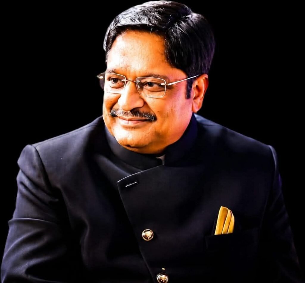 अग्रवाल संगठन ने रचा है छत्तीसगढ़ में इतिहास-जोगी सरकार में महाराजा अग्रसेन सम्मान घोषित करवाने की पहल की थी अग्रवाल संगठन ने तो वहीं अब प्रदेश में अग्रसेन जयंती पर सरकारी छुट्टी की घोषणा भी की गई अग्रवाल संगठन की मांग पर. प्रदेश के समाज बंधु दे रहे छत्तीसगढ़ प्रांतीय अग्रवाल संगठन को धन्यवाद. दायित्वों के प्रति सजग हैं हमारे प्रदेश अध्यक्ष डॉ अशोक सियाराम अग्रवाल जी अग्रवाल संगठन ने रचा है छत्तीसगढ़ में इतिहास-जोगी सरकार में महाराजा अग्रसेन सम्मान घोषित करवाने की पहल की थी अग्रवाल संगठन ने तो वहीं अब प्रदेश में अग्रसेन जयंती पर सरकारी छुट्टी की घोषणा भी की गई अग्रवाल संगठन की मांग पर. प्रदेश के समाज बंधु दे रहे छत्तीसगढ़ प्रांतीय अग्रवाल संगठन को धन्यवाद. दायित्वों के प्रति सजग हैं हमारे प्रदेश अध्यक्ष डॉ अशोक सियाराम अग्रवाल जी kshititech