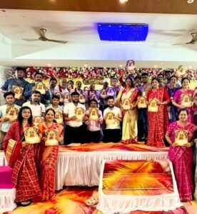 20 सितंबर को शक्ति में संपन्न हुआ अग्रवाल समाज का परिचय सम्मेलन. अग्रवाल सभा शक्ति के मार्गदर्शन में विवाह बंधन अग्र बायोडाटा सेंटर ने आयोजित किया था कार्यक्रम.55 प्रत्याशियों का हुआ परिचय. परिचय पुस्तिका का हुआ विमलोचन एवं अग्रसेन जयंती महोत्सव की भी पत्रिका का संपन्न हुआ विमोचन समारोह. अग्रवाल समाज शक्ति ने किया सीएम साहब का धन्यवाद 20 सितंबर को शक्ति में संपन्न हुआ अग्रवाल समाज का परिचय सम्मेलन. अग्रवाल सभा शक्ति के मार्गदर्शन में विवाह बंधन अग्र बायोडाटा सेंटर ने आयोजित किया था कार्यक्रम.55 प्रत्याशियों का हुआ परिचय. परिचय पुस्तिका का हुआ विमलोचन एवं अग्रसेन जयंती महोत्सव की भी पत्रिका का संपन्न हुआ विमोचन समारोह. अग्रवाल समाज शक्ति ने किया सीएम साहब का धन्यवाद kshititech