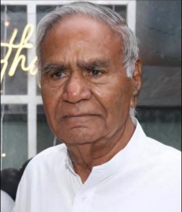 नहीं रहे रायपुर के प्रतिष्ठित उद्योगपति रामानंद अग्रवाल. अखिल भारतीय विकलांग चेतना परिषद के पूर्व प्रदेश अध्यक्ष भी रह चुके हैं रामानंद जी. अग्रवाल समाज सहित विभिन्न संगठनों ने दी श्रद्धांजलि नहीं रहे रायपुर के प्रतिष्ठित उद्योगपति रामानंद अग्रवाल. अखिल भारतीय विकलांग चेतना परिषद के पूर्व प्रदेश अध्यक्ष भी रह चुके हैं रामानंद जी. अग्रवाल समाज सहित विभिन्न संगठनों ने दी श्रद्धांजलि kshititech