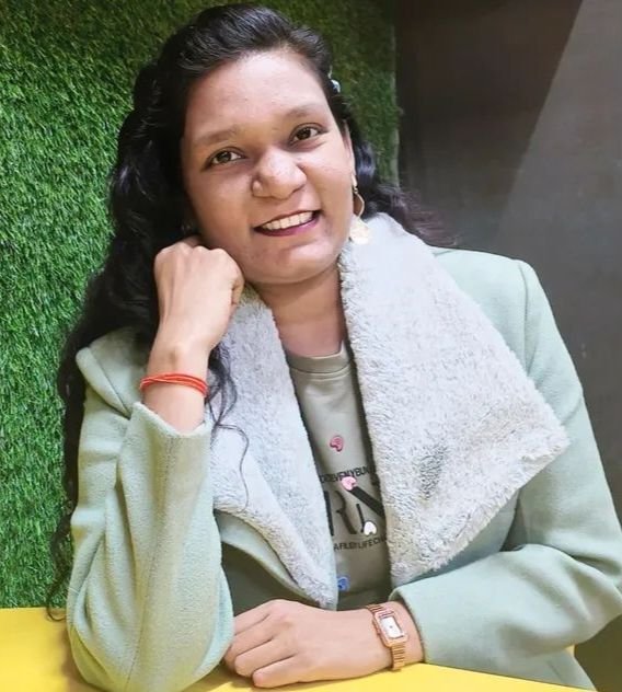 शुचिता को मिला छत्तीसगढ़ गौरव सम्मान-शक्ति की साहित्यकार शुचिता साहू हुई राष्ट्रीय सम्मान 2026 से सम्मानित. शिखर साहित्य अकादमी ने दिया सम्मान. राजधानी रायपुर में आयोजित कार्यक्रम के दौरान छत्तीसगढ़ की दिग्गज हस्तियों के हाथों से मिला यह सम्मान kshititech