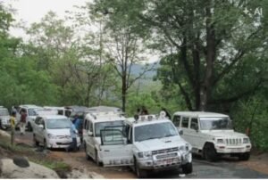 कांग्रेस का आरोप-भाजपा झीरम के सच को सामने लाना ही नहीं चाहती.एमआईए की जांच पर भी कांग्रेस ने उठाए सवाल।झीरम घाटी हत्याकांड के आए फैसले पर कांग्रेस शक्ति ने करी पत्रकार वार्ता. कांग्रेस अध्यक्ष रश्मि ने कहा- यह आधा अधूरा न्याय. 6 सितंबर को रेस्ट हाउस में संपन्न हुई प्रेस कॉन्फ्रेंस. शक्ति जिला कांग्रेस के पदाधिकारी भी रहे मौजूद कांग्रेस का आरोप-भाजपा झीरम के सच को सामने लाना ही नहीं चाहती.एमआईए की जांच पर भी कांग्रेस ने उठाए सवाल।झीरम घाटी हत्याकांड के आए फैसले पर कांग्रेस शक्ति ने करी पत्रकार वार्ता. कांग्रेस अध्यक्ष रश्मि ने कहा- यह आधा अधूरा न्याय. 6 सितंबर को रेस्ट हाउस में संपन्न हुई प्रेस कॉन्फ्रेंस. शक्ति जिला कांग्रेस के पदाधिकारी भी रहे मौजूद kshititech