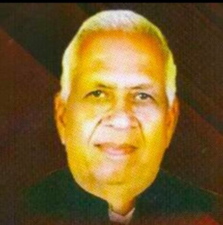 नहीं रहे संभागीय अग्रवाल महासभा बिलासपुर के पूर्व अध्यक्ष समाजसेवी चरण सिंह अग्रवाल. 8 सितंबर को हुआ निधन. अग्रवाल समाज सहित विभिन्न संगठनों ने दी श्रद्धांजलि। सरगुजा संभाग में वरिष्ठ समाजसेवी एवं भाजपा नेता के रूप में जाने जाते थे चरण सिंह जी. विश्रामपुर में हुआ अंतिम संस्कार नहीं रहे संभागीय अग्रवाल महासभा बिलासपुर के पूर्व अध्यक्ष समाजसेवी चरण सिंह अग्रवाल. 8 सितंबर को हुआ निधन. अग्रवाल समाज सहित विभिन्न संगठनों ने दी श्रद्धांजलि। सरगुजा संभाग में वरिष्ठ समाजसेवी एवं भाजपा नेता के रूप में जाने जाते थे चरण सिंह जी. विश्रामपुर में हुआ अंतिम संस्कार kshititech