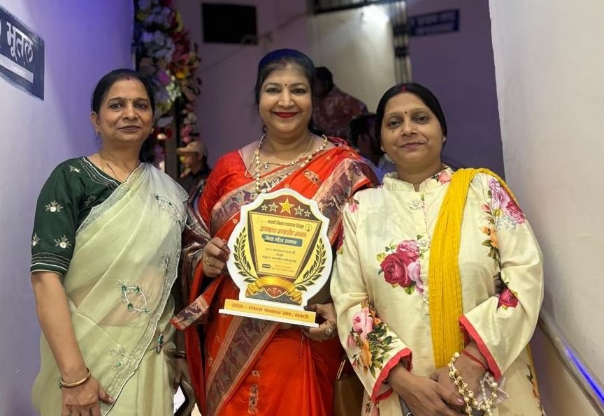 जिला गौरव सम्मान से नवाजी गई शक्ति की अखिल भारतीय मारवाड़ी महिला समिति- समाज सेवा के क्षेत्र में उल्लेखनीय कार्यों के लिए मिला सम्मान.अध्यक्ष सरोज अग्रवाल के नेतृत्व में सदस्य रहे मौजूद. शक्ति की अखिल भारतीय मारवाड़ी महिला समिति ने अपने कार्यों से राज्य स्तरीय मंचों पर भी हासिल किया है सम्मान जिला गौरव सम्मान से नवाजी गई शक्ति की अखिल भारतीय मारवाड़ी महिला समिति- समाज सेवा के क्षेत्र में उल्लेखनीय कार्यों के लिए मिला सम्मान.अध्यक्ष सरोज अग्रवाल के नेतृत्व में सदस्य रहे मौजूद. शक्ति की अखिल भारतीय मारवाड़ी महिला समिति ने अपने कार्यों से राज्य स्तरीय मंचों पर भी हासिल किया है सम्मान kshititech