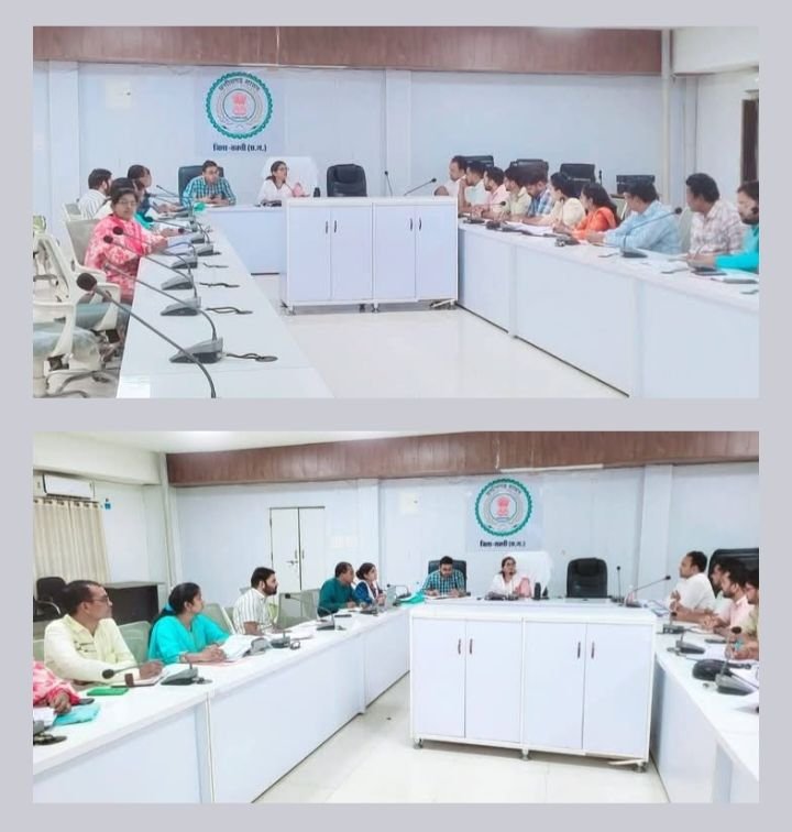 शक्ति जिले में स्वास्थ्य सेवाओं को और दुरुस्त करेगी नई कलेक्टर मैडम- जय श्री जैन ने ली स्वास्थ्य विभाग की समीक्षा बैठक. राष्ट्रीय स्वास्थ्य कार्यक्रमों के क्रियान्वयन को लेकर करी लंबी चर्चा. धरातल पर हेल्थ स्कीम के प्रभावी क्रियान्वयन के भी दिए निर्देश. सीएमएचओ डॉक्टर पूजा अग्रवाल भी रही मौजूद शक्ति जिले में स्वास्थ्य सेवाओं को और दुरुस्त करेगी नई कलेक्टर मैडम- जय श्री जैन ने ली स्वास्थ्य विभाग की समीक्षा बैठक. राष्ट्रीय स्वास्थ्य कार्यक्रमों के क्रियान्वयन को लेकर करी लंबी चर्चा. धरातल पर हेल्थ स्कीम के प्रभावी क्रियान्वयन के भी दिए निर्देश. सीएमएचओ डॉक्टर पूजा अग्रवाल भी रही मौजूद kshititech