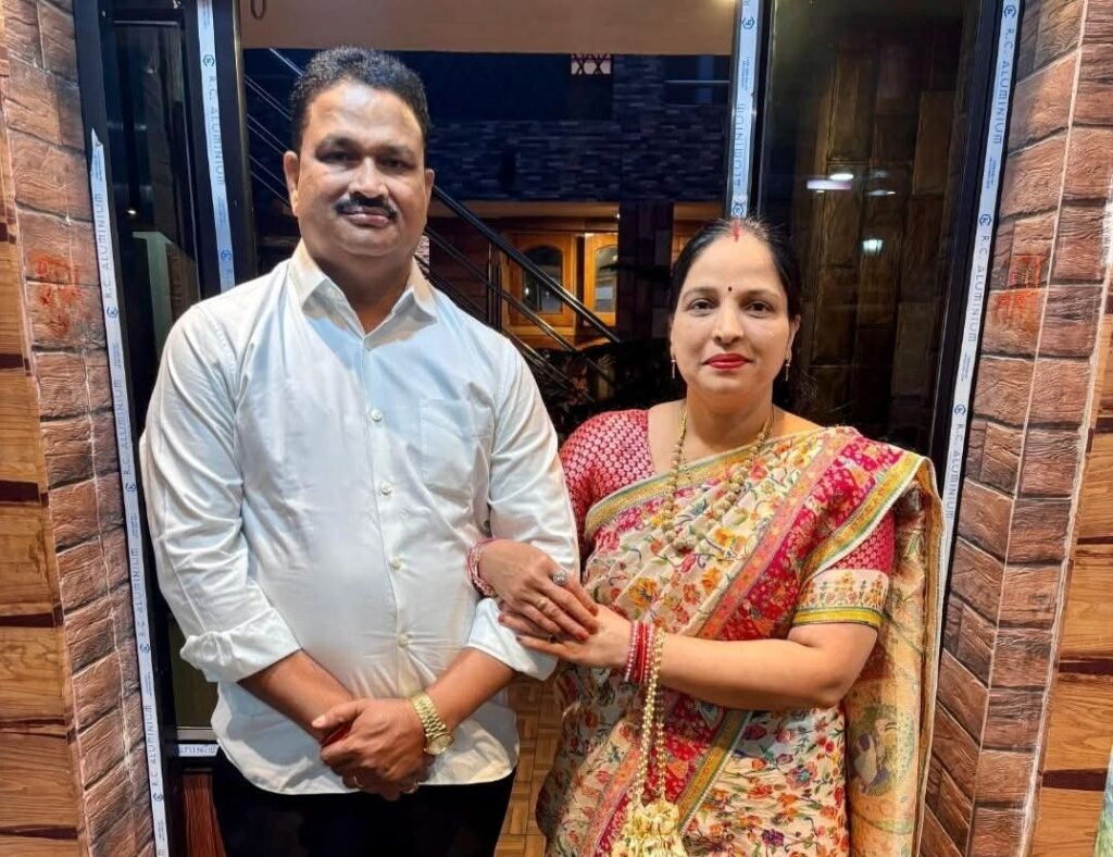 महज 22 वर्ष की उम्र में शशांक ने कमर्शियल कैप्टन बनने की सफलता की हासिल.शशांक की सफलता पर पूरा परिवार हर्षित. समाज बंधुओ ने दी शशांक को बधाई. शक्ति जिले का निवासी है शशांक महज 22 वर्ष की उम्र में शशांक ने कमर्शियल कैप्टन बनने की सफलता की हासिल.शशांक की सफलता पर पूरा परिवार हर्षित. समाज बंधुओ ने दी शशांक को बधाई. शक्ति जिले का निवासी है शशांक kshititech