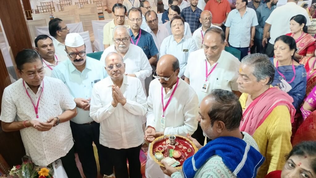 20 सितंबर को शक्ति में संपन्न हुआ अग्रवाल समाज का परिचय सम्मेलन. अग्रवाल सभा शक्ति के मार्गदर्शन में विवाह बंधन अग्र बायोडाटा सेंटर ने आयोजित किया था कार्यक्रम.55 प्रत्याशियों का हुआ परिचय. परिचय पुस्तिका का हुआ विमलोचन एवं अग्रसेन जयंती महोत्सव की भी पत्रिका का संपन्न हुआ विमोचन समारोह. अग्रवाल समाज शक्ति ने किया सीएम साहब का धन्यवाद 20 सितंबर को शक्ति में संपन्न हुआ अग्रवाल समाज का परिचय सम्मेलन. अग्रवाल सभा शक्ति के मार्गदर्शन में विवाह बंधन अग्र बायोडाटा सेंटर ने आयोजित किया था कार्यक्रम.55 प्रत्याशियों का हुआ परिचय. परिचय पुस्तिका का हुआ विमलोचन एवं अग्रसेन जयंती महोत्सव की भी पत्रिका का संपन्न हुआ विमोचन समारोह. अग्रवाल समाज शक्ति ने किया सीएम साहब का धन्यवाद kshititech