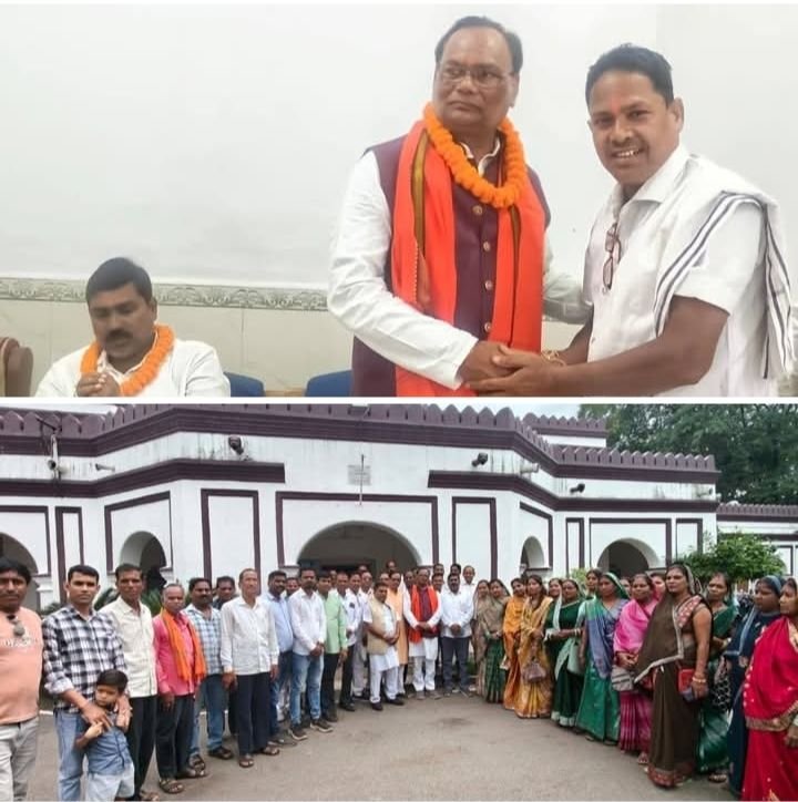 25 सितंबर को हरदिहा मरार पटेल समाज की महत्वपूर्ण बैठक संपन्न हुई शक्ति के विश्रामगृह में. शाकंभरी बोर्ड के अध्यक्ष राजेंद्र नायक एवं बोर्ड के सदस्य प्रेम पटेल भी रहे मौजूद. प्रेम पटेल ने कहा- शासन की योजनाओं का लाभ समाज के लोगों को दिलाना ही हमारी प्राथमिकता 25 सितंबर को हरदिहा मरार पटेल समाज की महत्वपूर्ण बैठक संपन्न हुई शक्ति के विश्रामगृह में. शाकंभरी बोर्ड के अध्यक्ष राजेंद्र नायक एवं बोर्ड के सदस्य प्रेम पटेल भी रहे मौजूद. प्रेम पटेल ने कहा- शासन की योजनाओं का लाभ समाज के लोगों को दिलाना ही हमारी प्राथमिकता kshititech