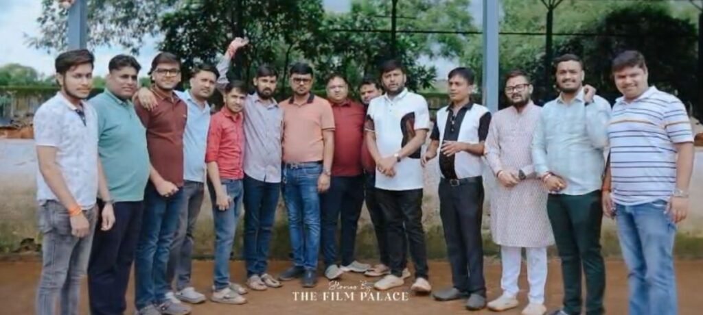 अग्रवाल समाज शक्ति ने किया सेवा कार्यों से अग्रसेन जयंती पखवाड़े का शुभारंभ. वृंदावन गौशाला में गौ माता की सेवा के साथ ही अग्रसेन जी की हुई पूजा अर्चना. शहर के अग्रवाल घरों में जयंती समारोह का दिया गया निमंत्रण. शुभारंभ दिवस दिखा समाज बंधुओ में भारी उत्साह अग्रवाल समाज शक्ति ने किया सेवा कार्यों से अग्रसेन जयंती पखवाड़े का शुभारंभ. वृंदावन गौशाला में गौ माता की सेवा के साथ ही अग्रसेन जी की हुई पूजा अर्चना. शहर के अग्रवाल घरों में जयंती समारोह का दिया गया निमंत्रण. शुभारंभ दिवस दिखा समाज बंधुओ में भारी उत्साह kshititech
