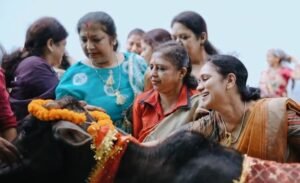 अग्रवाल समाज शक्ति ने किया सेवा कार्यों से अग्रसेन जयंती पखवाड़े का शुभारंभ. वृंदावन गौशाला में गौ माता की सेवा के साथ ही अग्रसेन जी की हुई पूजा अर्चना. शहर के अग्रवाल घरों में जयंती समारोह का दिया गया निमंत्रण. शुभारंभ दिवस दिखा समाज बंधुओ में भारी उत्साह अग्रवाल समाज शक्ति ने किया सेवा कार्यों से अग्रसेन जयंती पखवाड़े का शुभारंभ. वृंदावन गौशाला में गौ माता की सेवा के साथ ही अग्रसेन जी की हुई पूजा अर्चना. शहर के अग्रवाल घरों में जयंती समारोह का दिया गया निमंत्रण. शुभारंभ दिवस दिखा समाज बंधुओ में भारी उत्साह kshititech