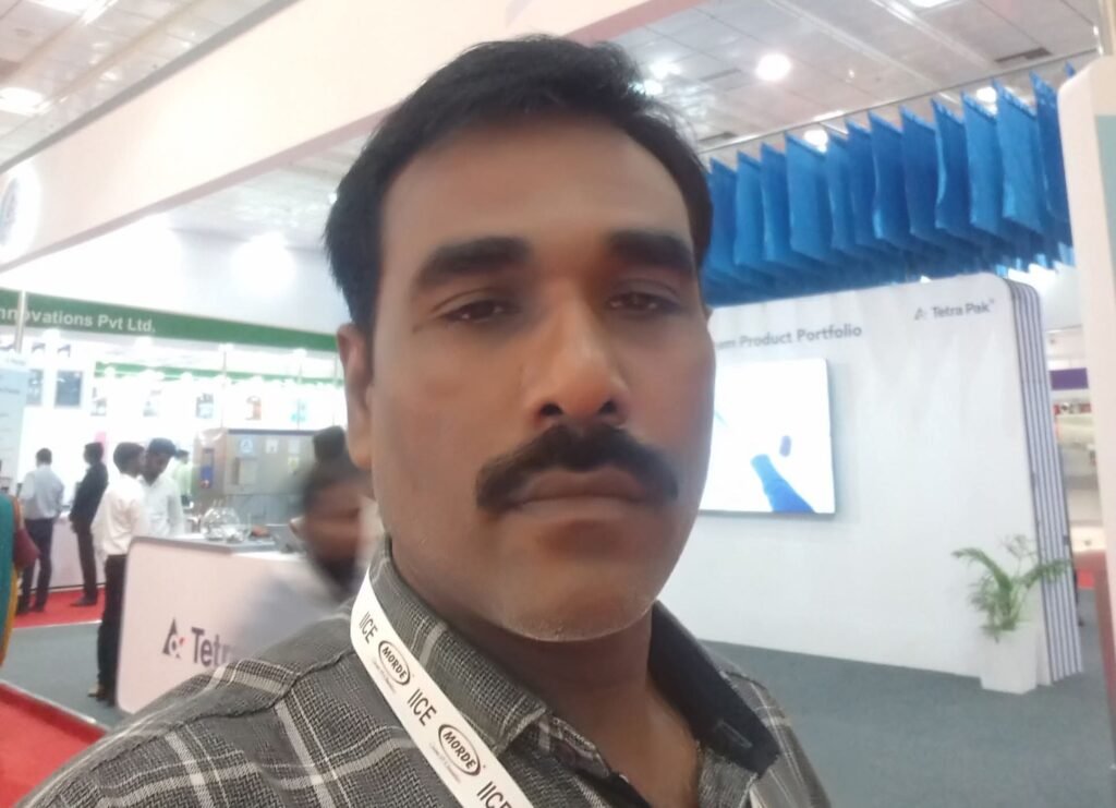 विश्वसनीय वेंडर से ही लगवाये पीएम सूर्य घर मुफ्त बिजली योजना के सोलर पैनल. शक्ति के श्री राम सोलर सॉल्यूशन सेंटर के आकाश गबेल ने कहा- कुछ लोगों को ठगी का शिकार बना रहे हैं फर्जी लोग विश्वसनीय वेंडर से ही लगवाये पीएम सूर्य घर मुफ्त बिजली योजना के सोलर पैनल. शक्ति के श्री राम सोलर सॉल्यूशन सेंटर के आकाश गबेल ने कहा- कुछ लोगों को ठगी का शिकार बना रहे हैं फर्जी लोग kshititech