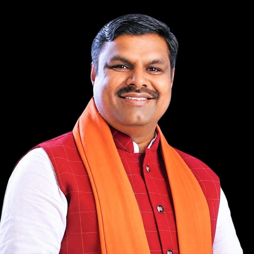 बड़ी खबर-छत्तीसगढ़ में विद्यार्थियों को स्कूल शिक्षा मंत्री ने दी बड़ी राहत-मंत्री जी ने कहा अब परेशान नहीं होना पड़ेगा विद्यार्थियों को. दशको से चली आ रही जटिल व्यवस्थाओं में हुआ बड़ा संशोधन kshititech