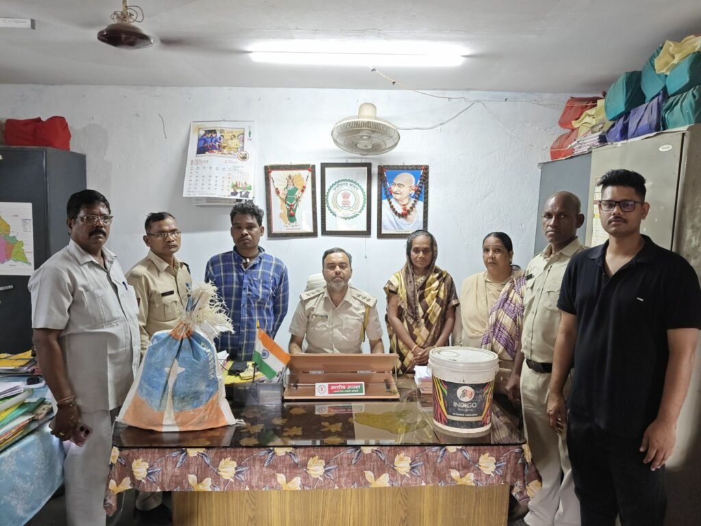 शक्ति जिले में सहायक जिला आबकारी अधिकारी आशीष उप्पल के नेतृत्व में हुई अवैध शराब कारोबारियो पर कार्रवाई में दो लोगों को किया गया जेल दाखिल kshititech