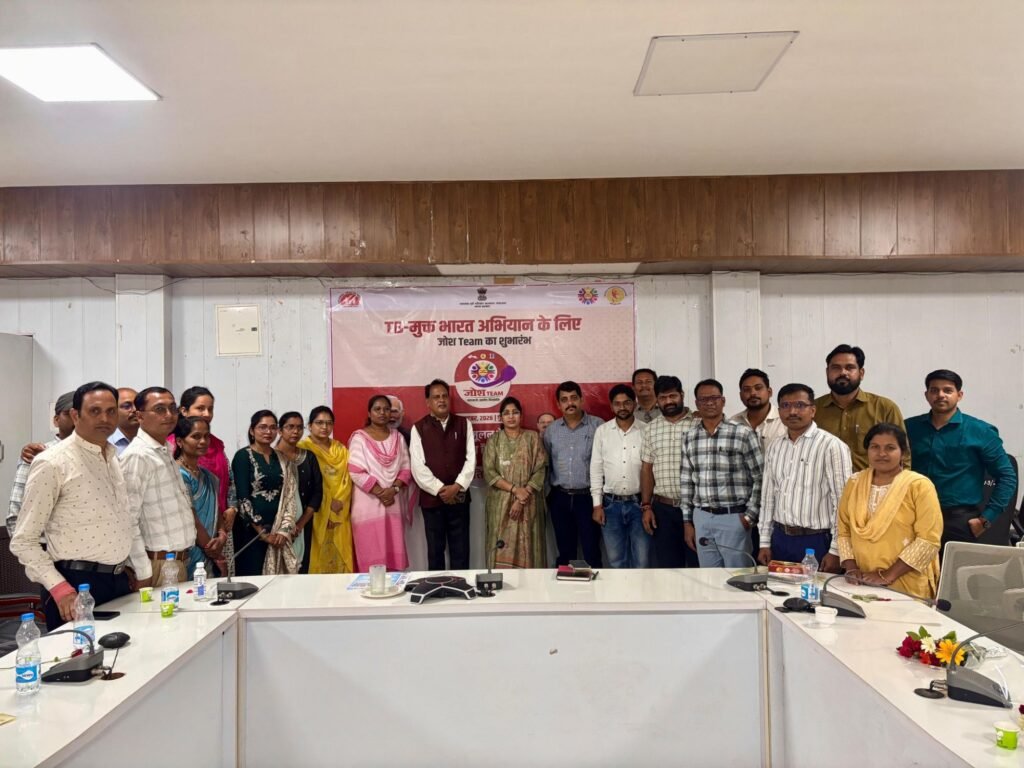 जोश द टीम-शक्ति जिले में चलेगा स्वास्थ्य विभाग का टीबी मुक्त भारत अभियान- सीएमएचओ डॉक्टर पूजा अग्रवाल की उपस्थिति में हुआ कार्यक्रम. दिल्ली से हेल्थ मिनिस्टर नड्डा जी ने किया अभियान का शुभारंभ kshititech