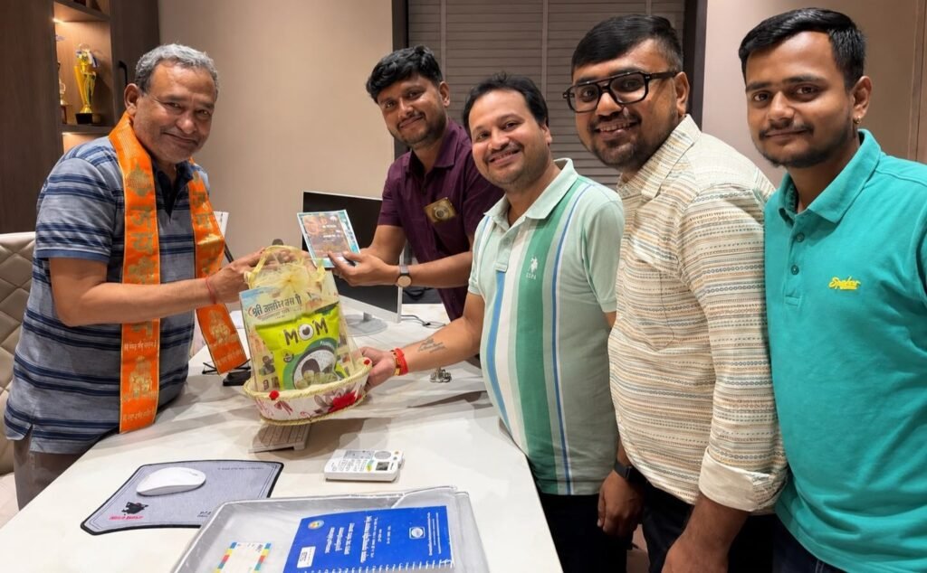 शक्ति में अग्रवाल समाज के जयंती समारोह के मुख्य अतिथि पवन अग्रवाल को दिया गया न्योता. 11 अक्टूबर को शोभा यात्रा महा आरती एवं जयंती समारोह में शामिल होंगे पवन जी शक्ति में अग्रवाल समाज के जयंती समारोह के मुख्य अतिथि पवन अग्रवाल को दिया गया न्योता. 11 अक्टूबर को शोभा यात्रा महा आरती एवं जयंती समारोह में शामिल होंगे पवन जी kshititech