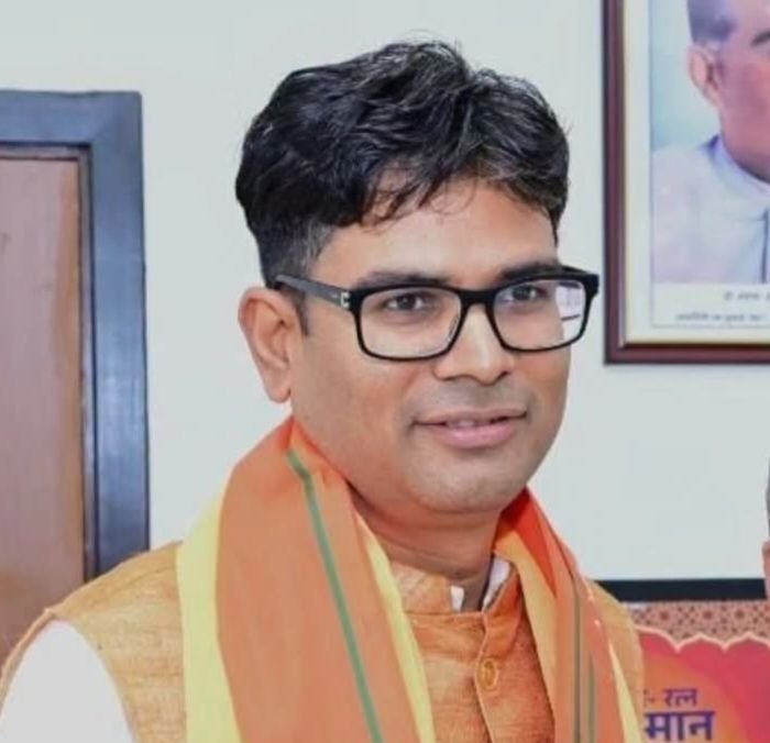 छत्तीसगढ़ में जमीनों के उपयोग को लेकर आई बड़ी खबर- राज्य के वित्त मंत्री चौधरी ने दी जानकारी. राज्य में लैंड यूज को लेकर हुए बड़े बदलाव. छत्तीसगढ़ ने भी लागू किया सभी संशोधनो को। चौधरी जी ने प्रदेशवासियों को दी बधाई kshititech
